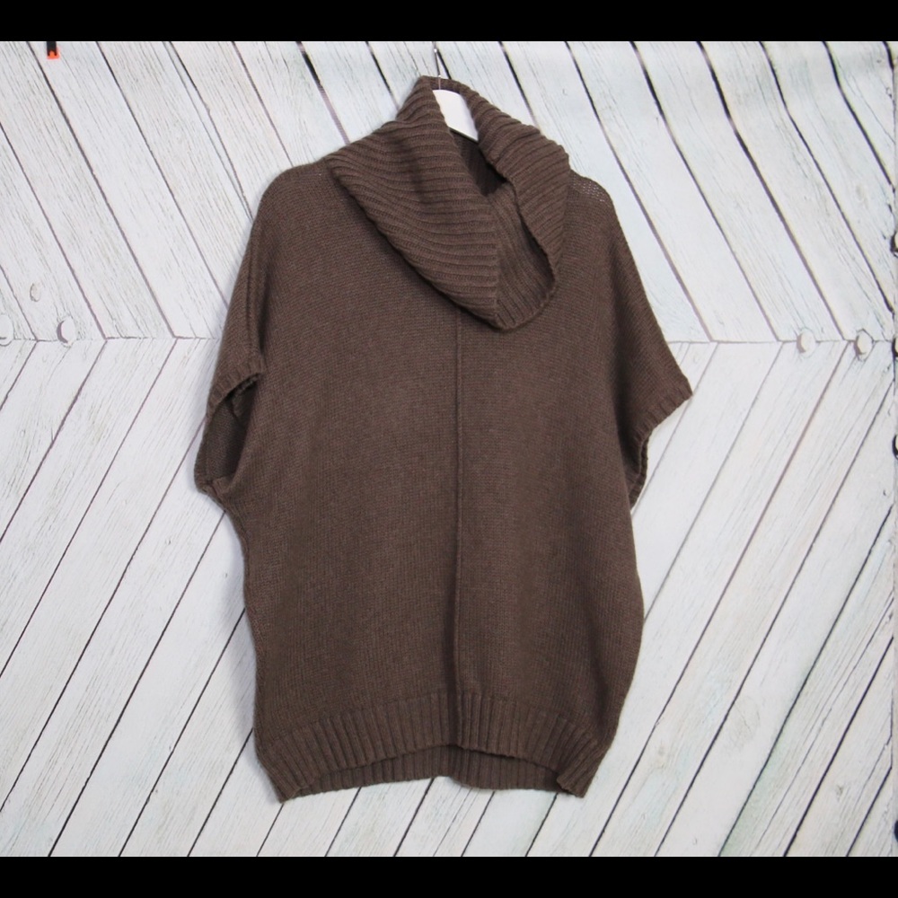 Old Navy Short Sleeve Sweater